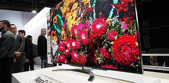 �������� LG 75SM8600 4K �75 ������